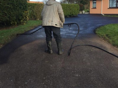 Tarmac Sealing Driveway in Ballinasloe